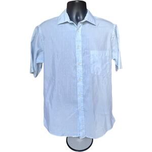 Vintage Short Sleeve Button-Up Shirt Light Blue Textured 60s/70s Mod